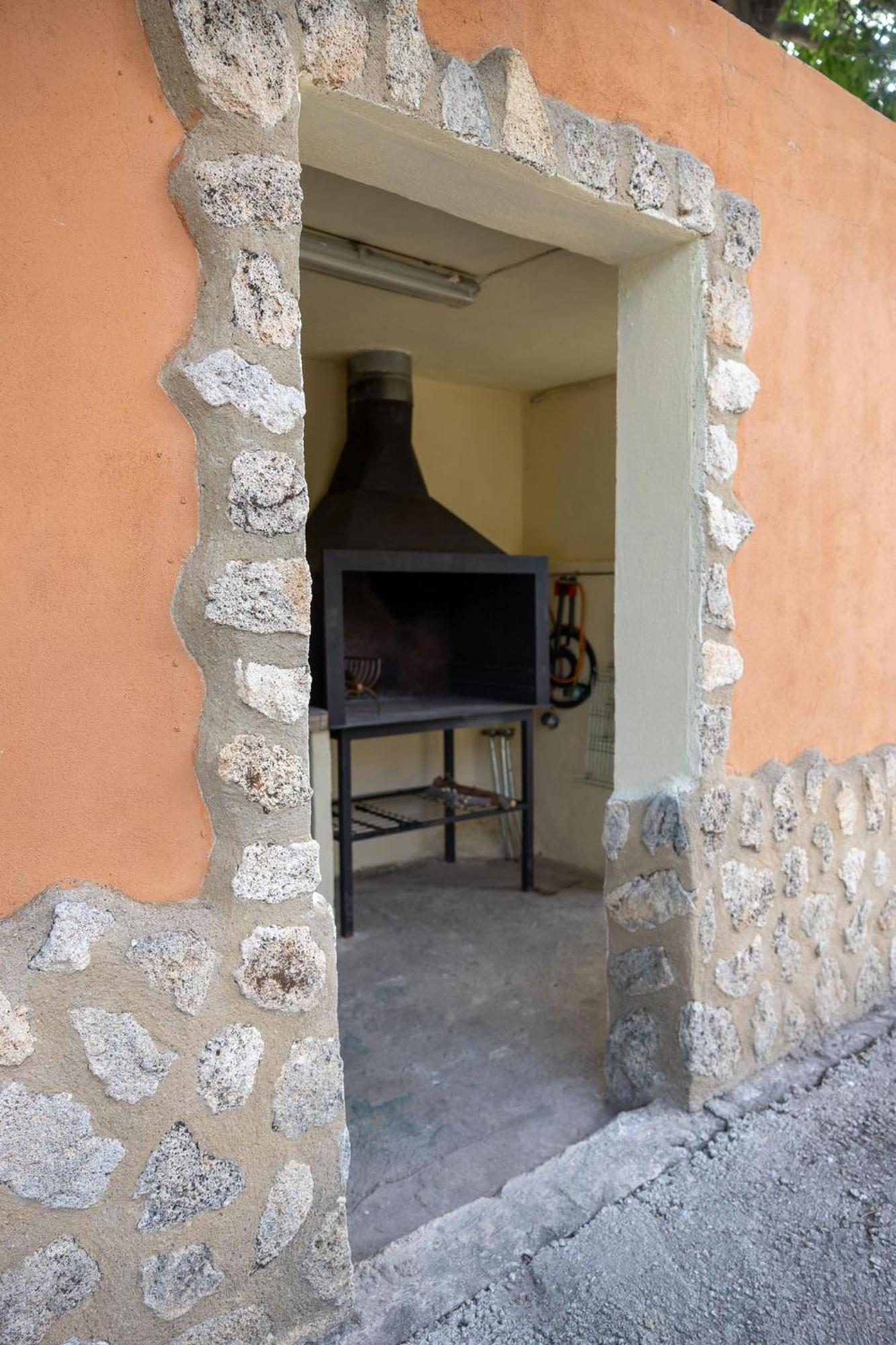 Cabanas Rurales - Las Taneas Yeste Exterior foto